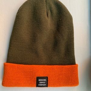 Herschel Supply Co beanie
